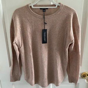 Saks 100% Cashmere sweater